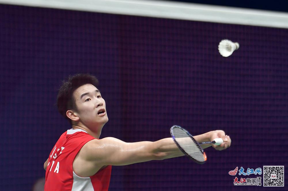 荣誉从来只 荣誉从来只