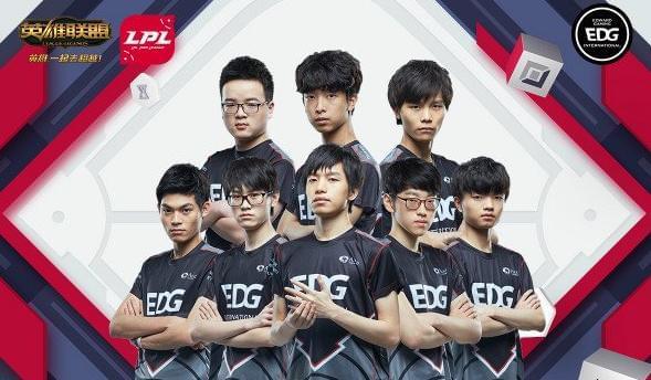 人瞩目的纪 人瞩目的纪